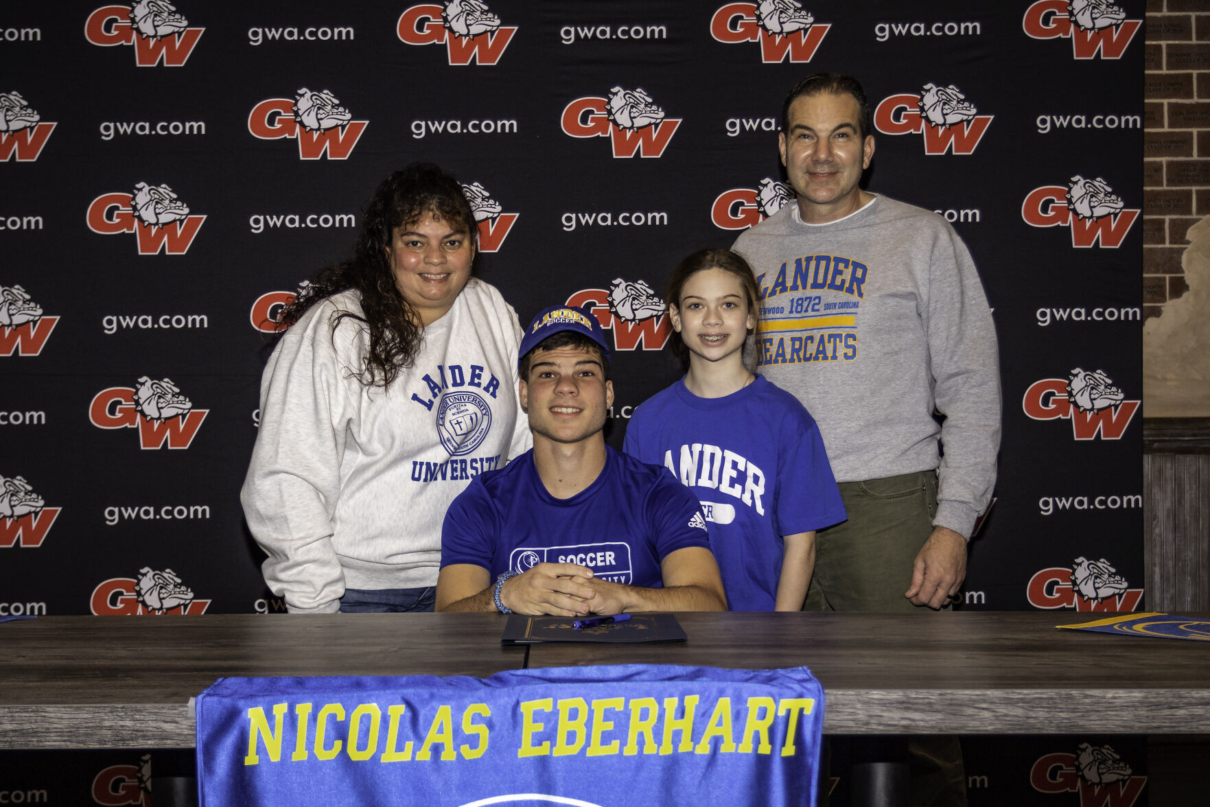Eberhart inks with Lander